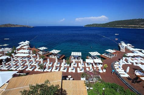 best beach club in bodrum.